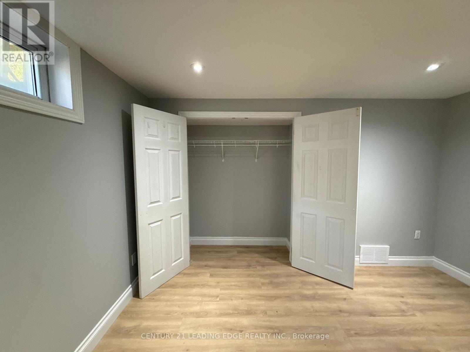 303 Wilson Road N, Oshawa, Ontario  L1G 6E4 - Photo 15 - E12988502