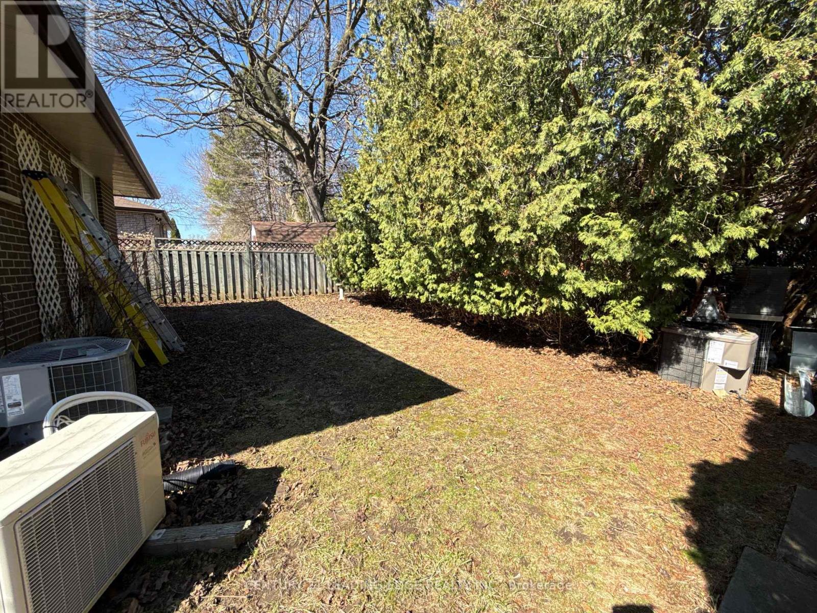 303 Wilson Road N, Oshawa, Ontario  L1G 6E4 - Photo 20 - E12988502