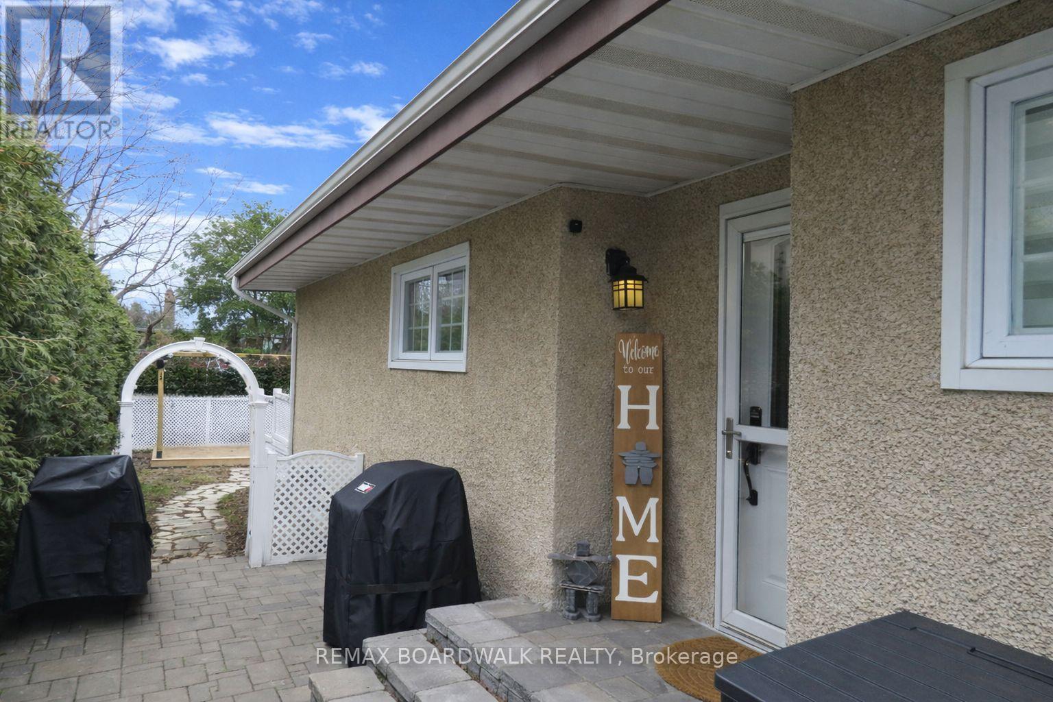 2462 Tupper Avenue, Ottawa, Ontario  K1G 1G7 - Photo 6 - X12822906