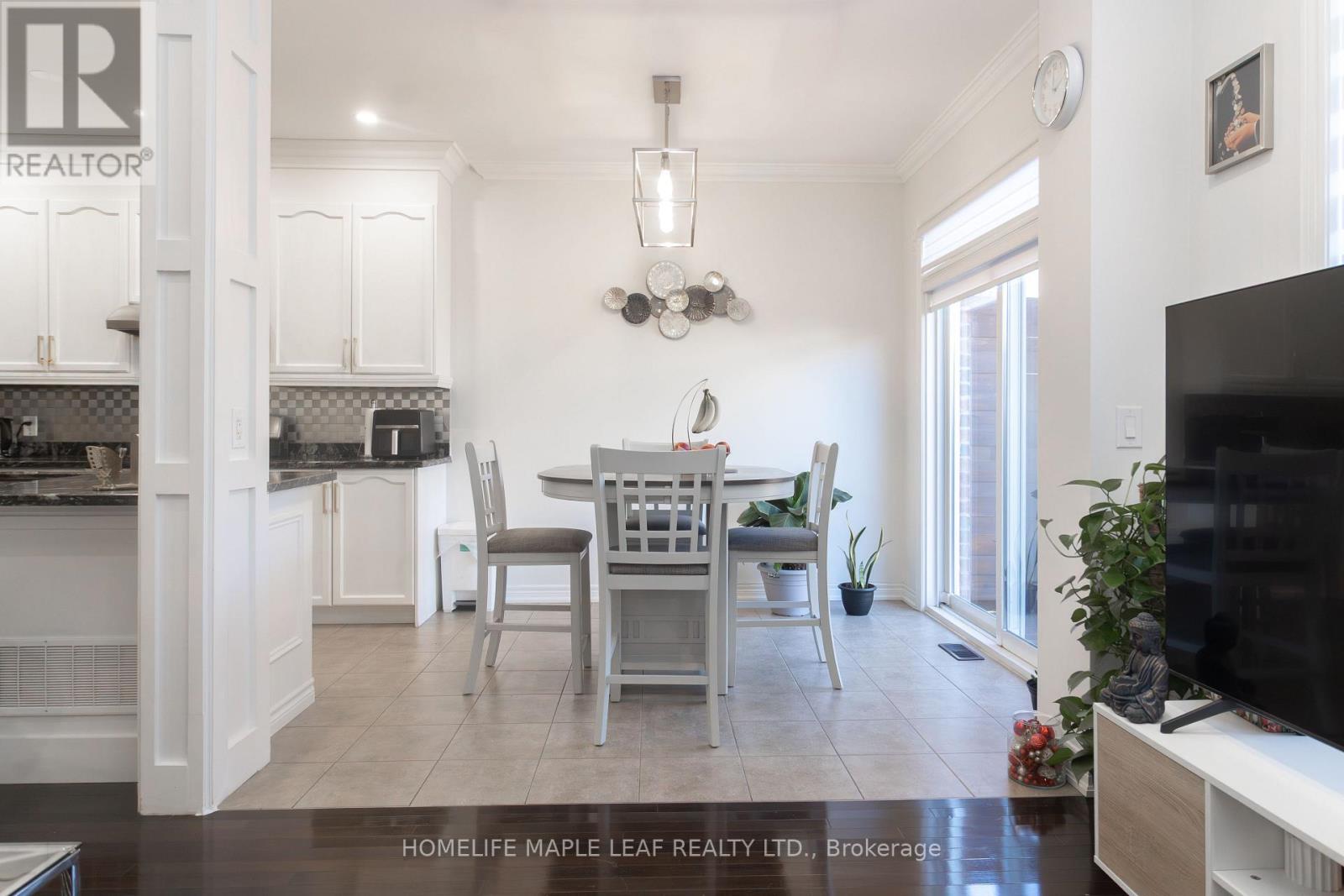 11 Icefall Road, Caledon, Ontario  L7C 3T7 - Photo 12 - W12988486