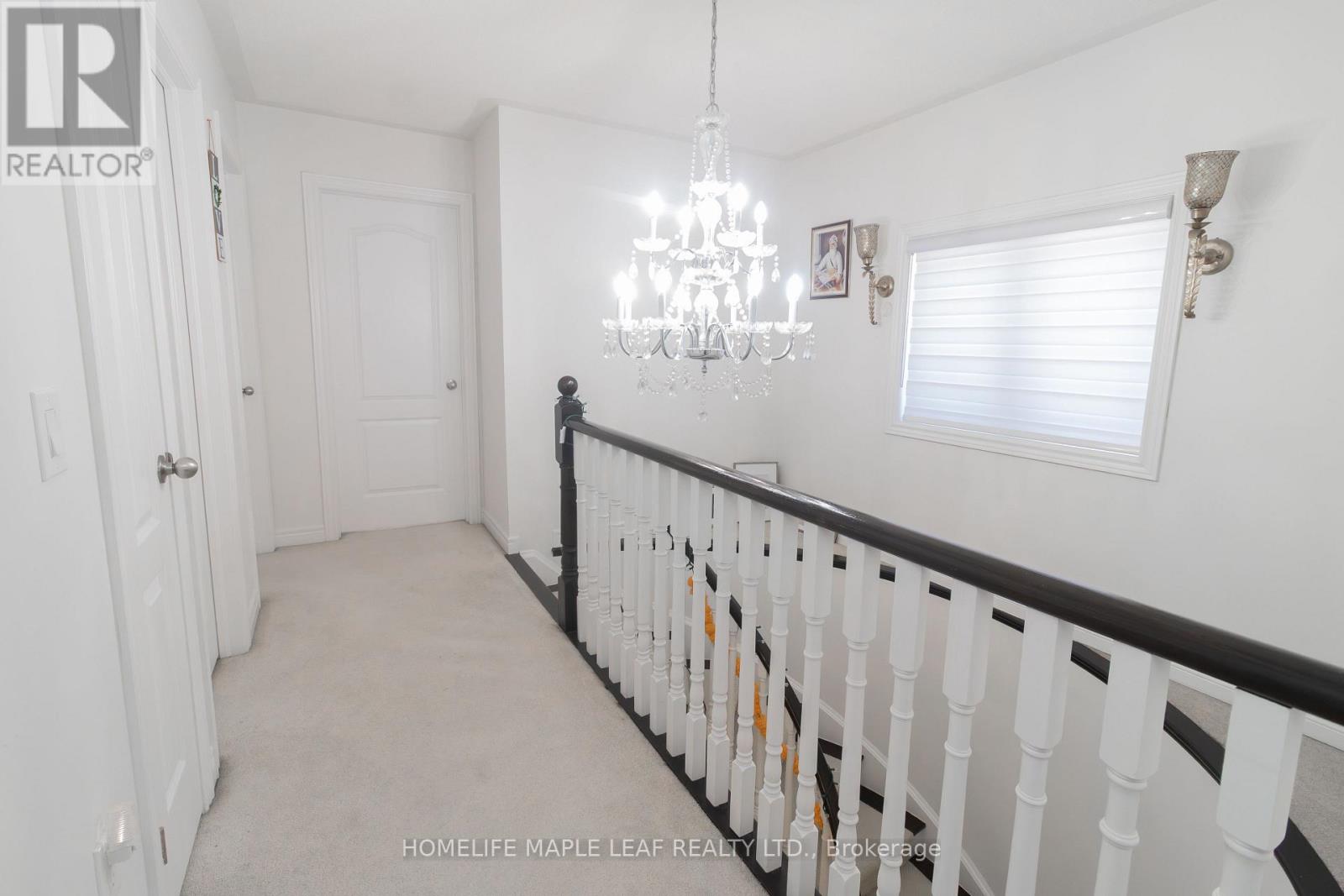 11 Icefall Road, Caledon, Ontario  L7C 3T7 - Photo 17 - W12988486