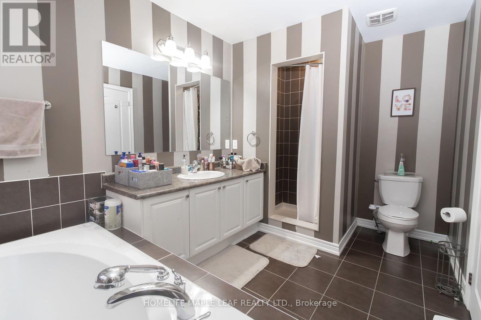 11 Icefall Road, Caledon, Ontario  L7C 3T7 - Photo 19 - W12988486