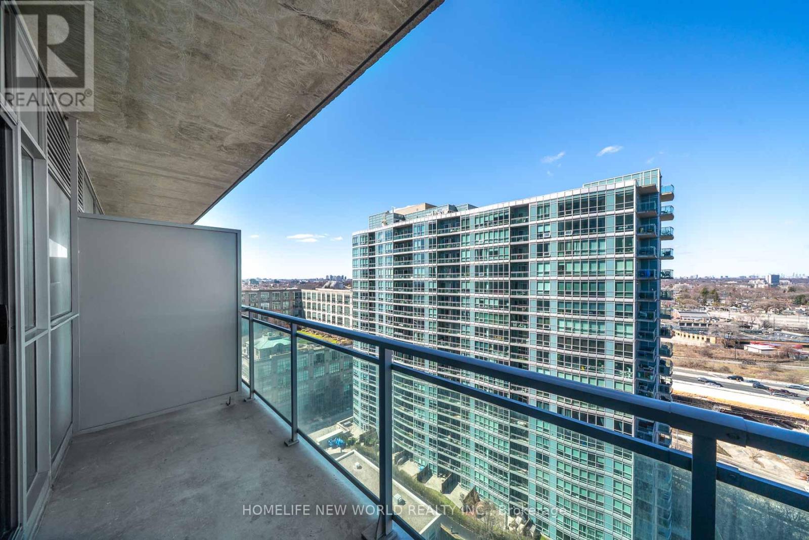 1722 - 165 Legion Road N, Toronto, Ontario M8Y 0B3 - Photo 23 - W12988494