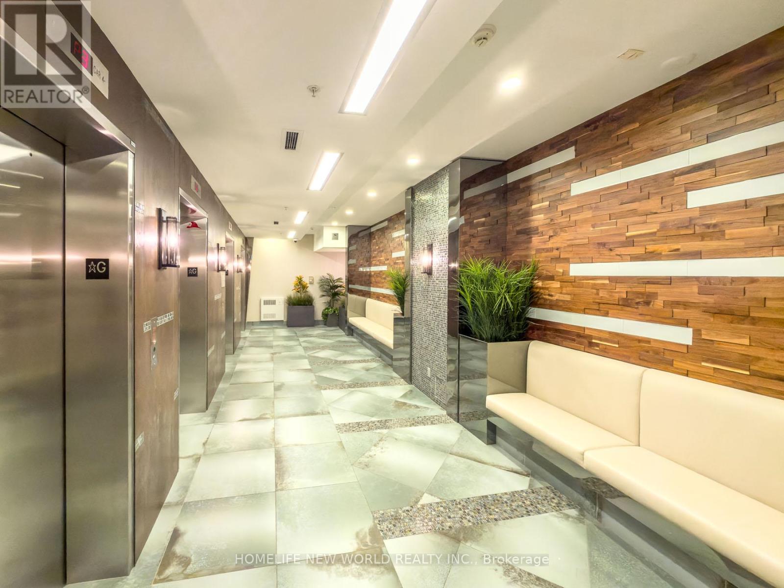 1722 - 165 Legion Road N, Toronto, Ontario M8Y 0B3 - Photo 25 - W12988494