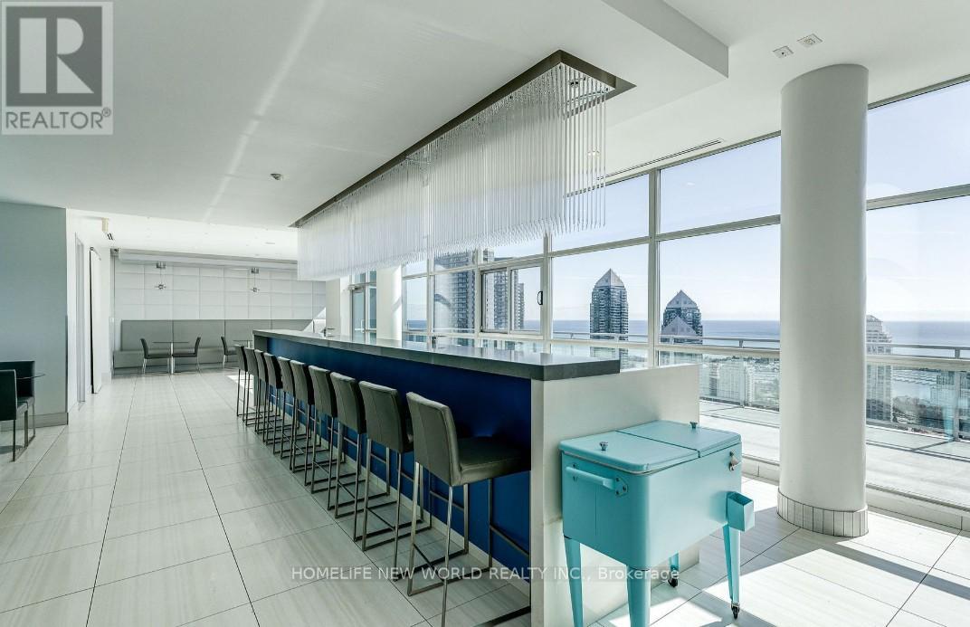 1722 - 165 Legion Road N, Toronto, Ontario M8Y 0B3 - Photo 30 - W12988494