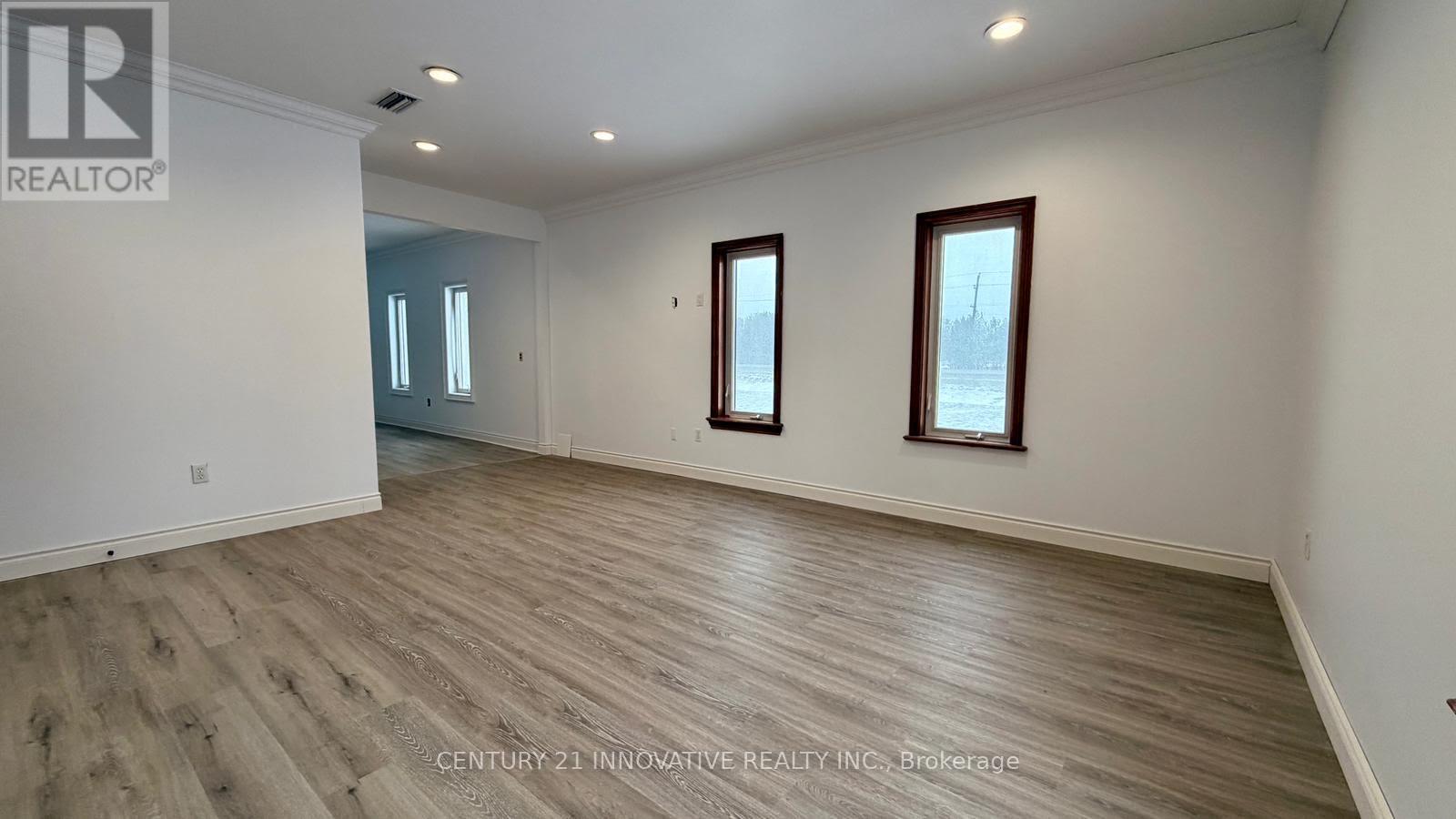 5615 Mcgillivray Drive N, Lucan Biddulph, Ontario  N0M 2J0 - Photo 14 - X12988504