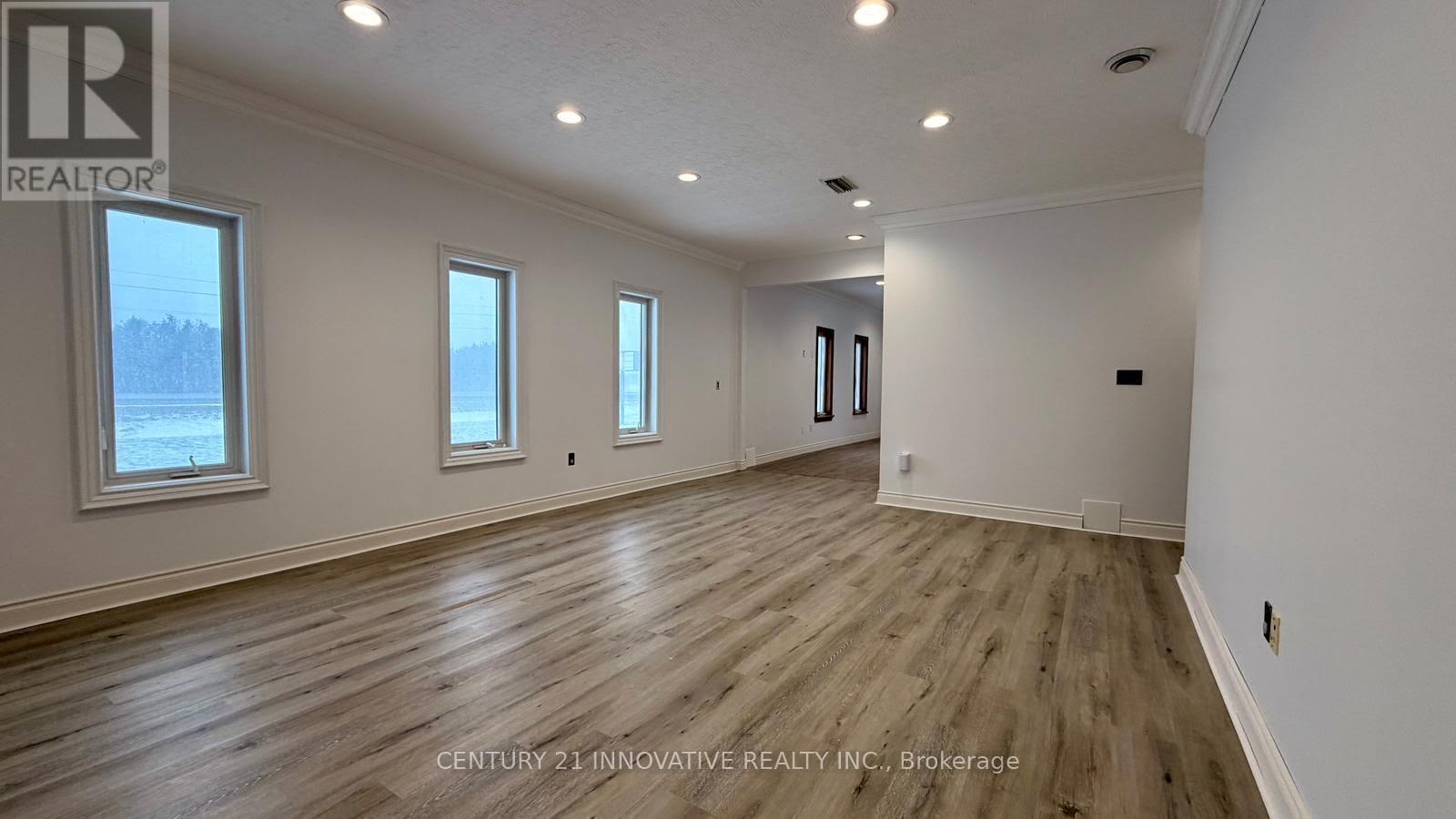 5615 Mcgillivray Drive N, Lucan Biddulph, Ontario  N0M 2J0 - Photo 16 - X12988504