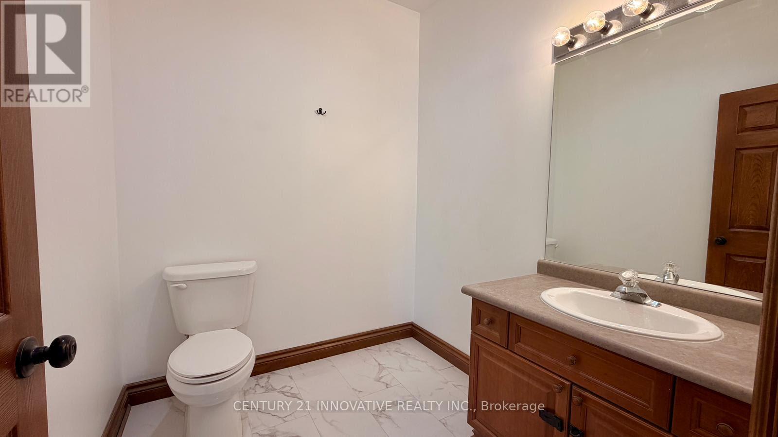 5615 Mcgillivray Drive N, Lucan Biddulph, Ontario  N0M 2J0 - Photo 22 - X12988504