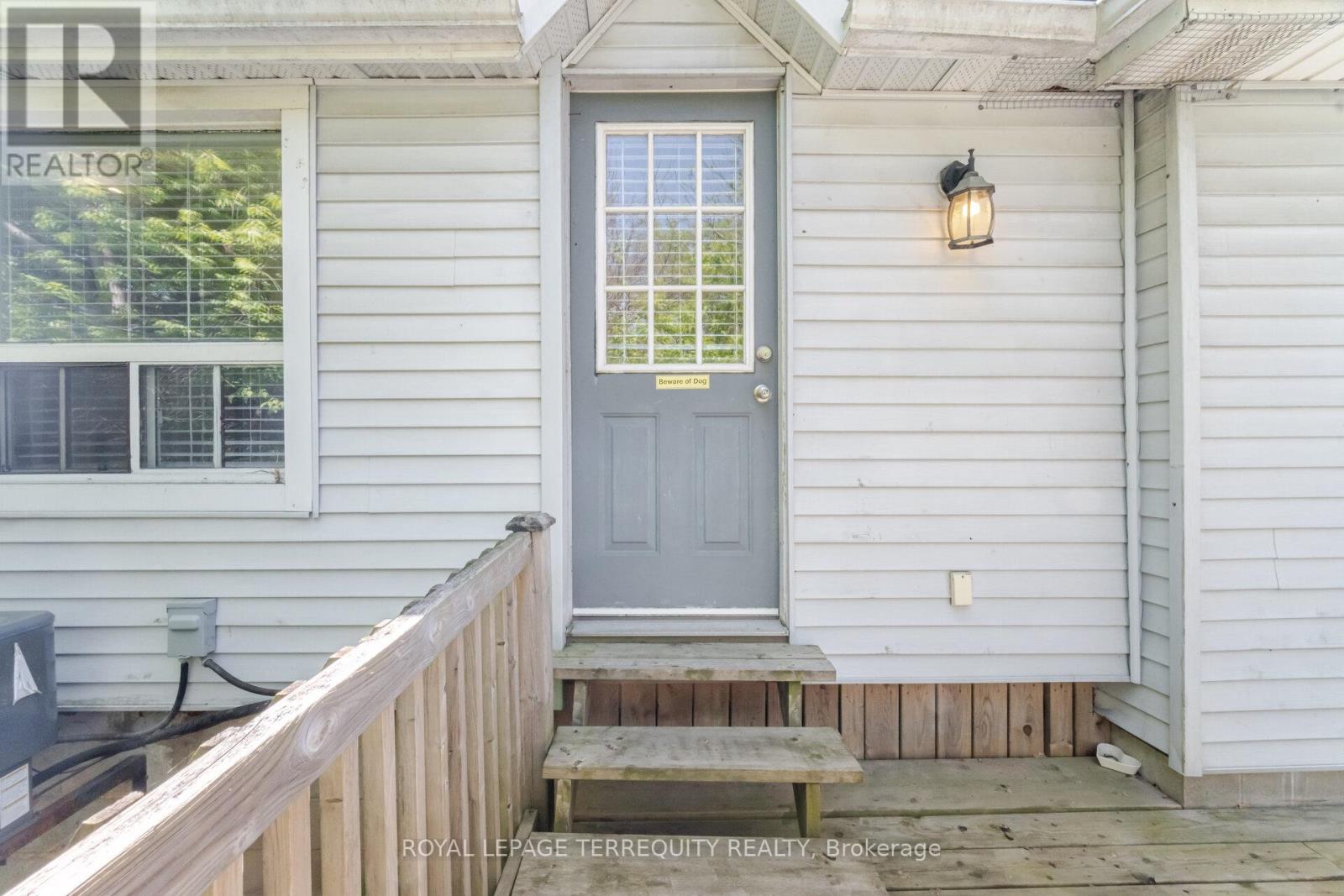 16 Royal Avenue, Hamilton, Ontario  L8S 2C2 - Photo 14 - X12984786