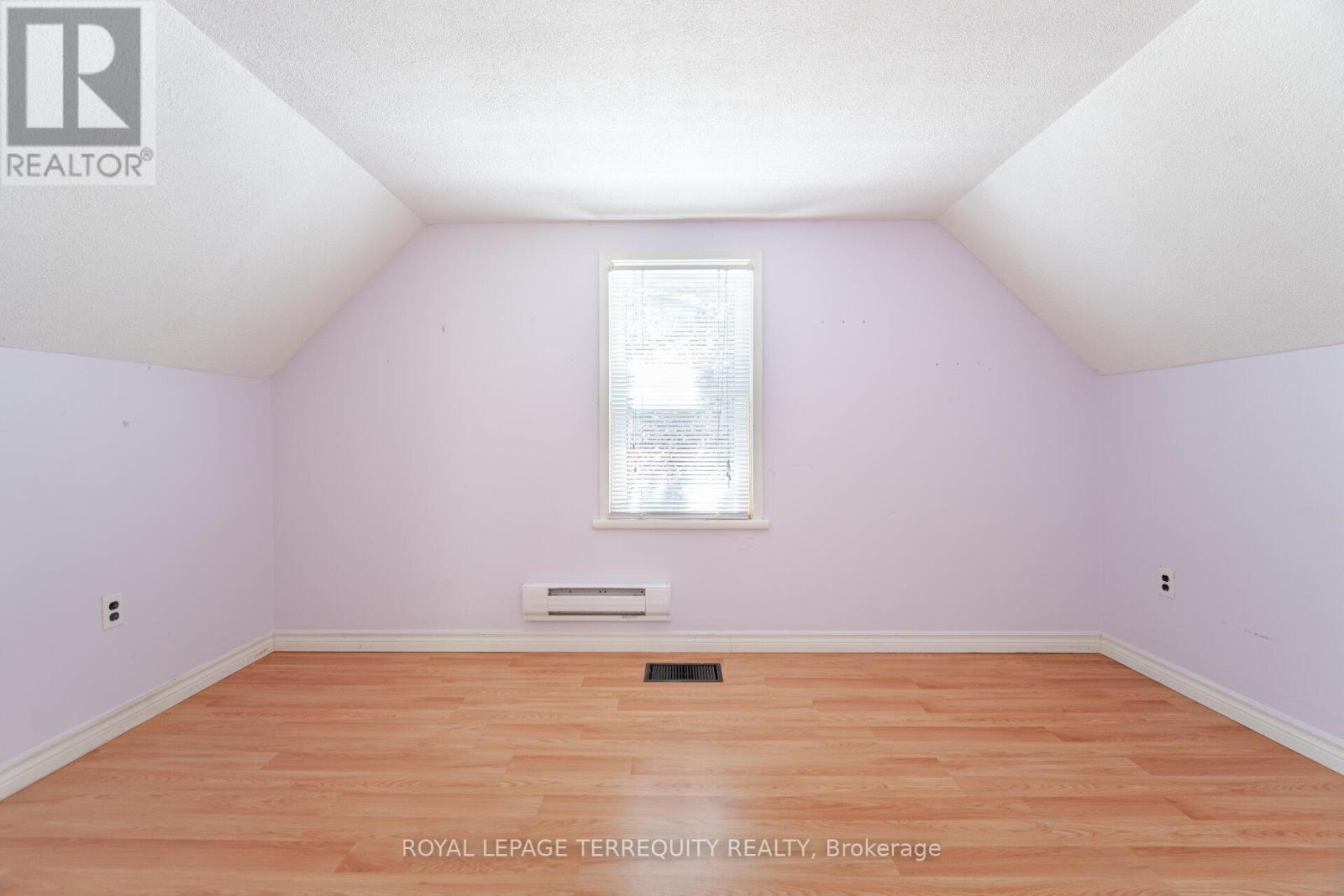 16 Royal Avenue, Hamilton, Ontario  L8S 2C2 - Photo 25 - X12984786