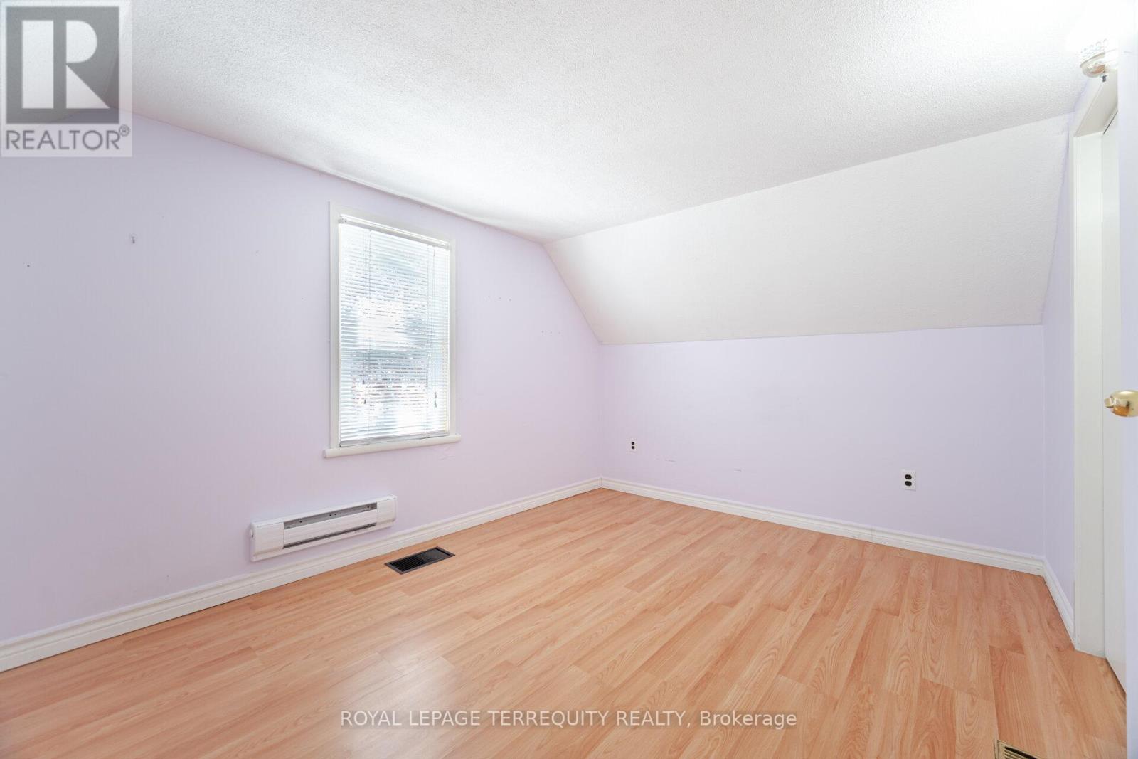 16 Royal Avenue, Hamilton, Ontario  L8S 2C2 - Photo 27 - X12984786