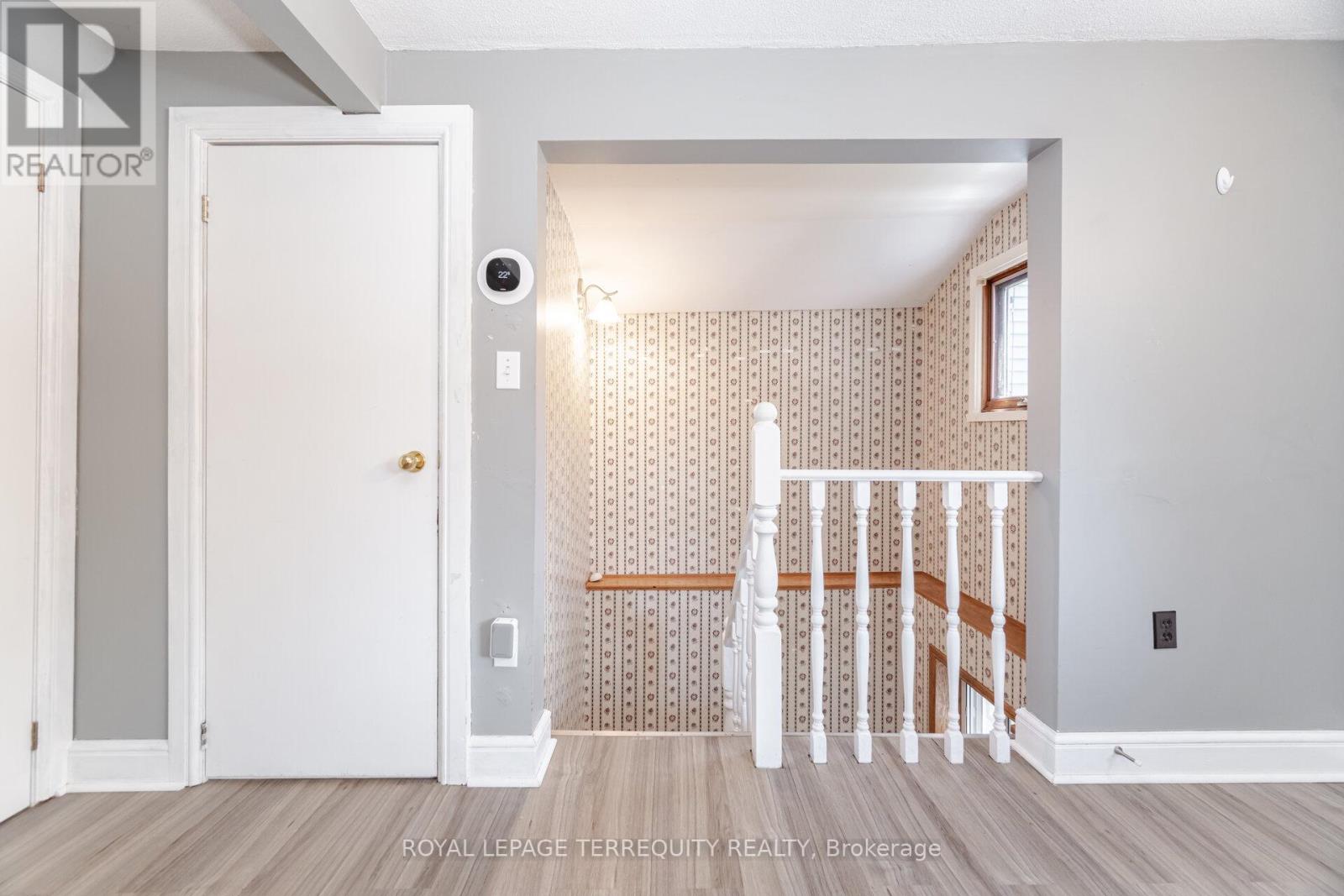 16 Royal Avenue, Hamilton, Ontario  L8S 2C2 - Photo 31 - X12984786