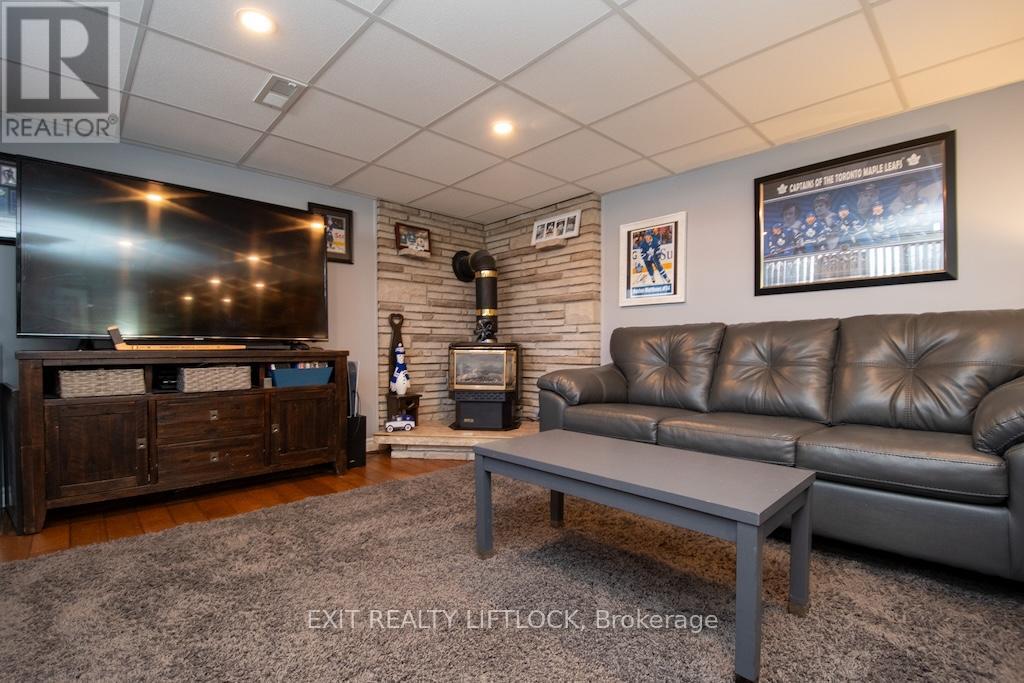 871 Westdale Avenue, Peterborough, Ontario  K9H 6C5 - Photo 25 - X12977952