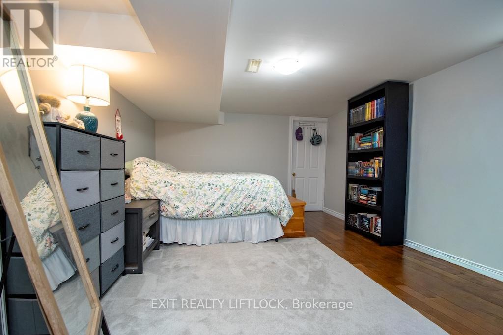 871 Westdale Avenue, Peterborough, Ontario  K9H 6C5 - Photo 20 - X12977952