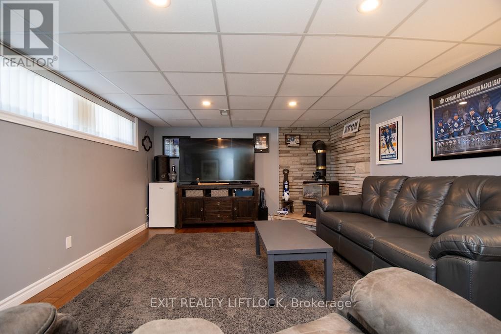 871 Westdale Avenue, Peterborough, Ontario  K9H 6C5 - Photo 27 - X12977952