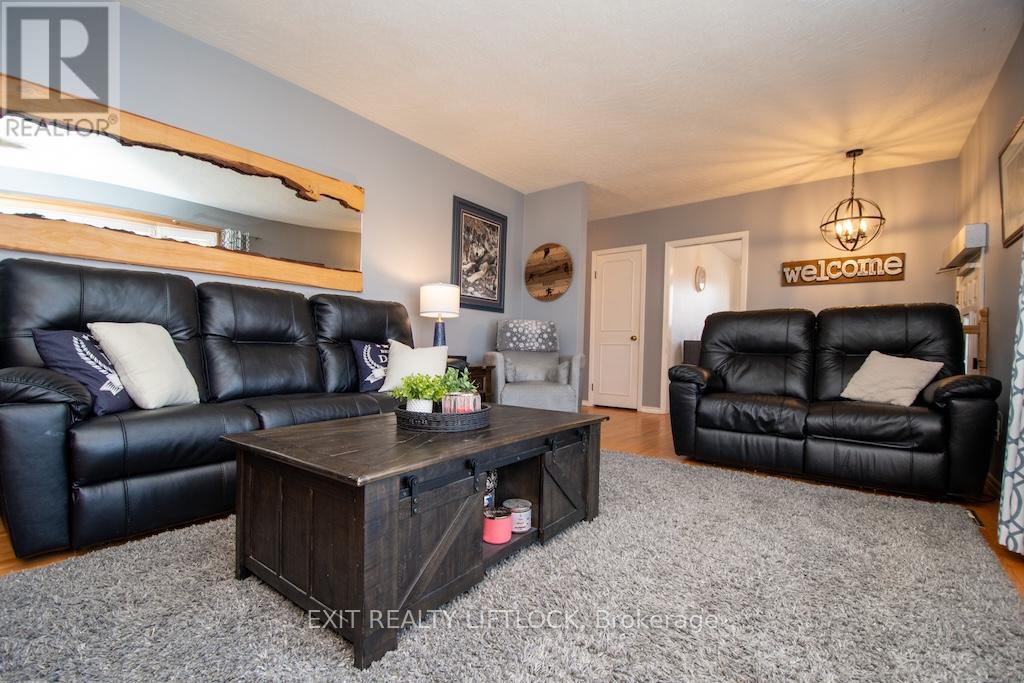 871 Westdale Avenue, Peterborough, Ontario  K9H 6C5 - Photo 6 - X12977952