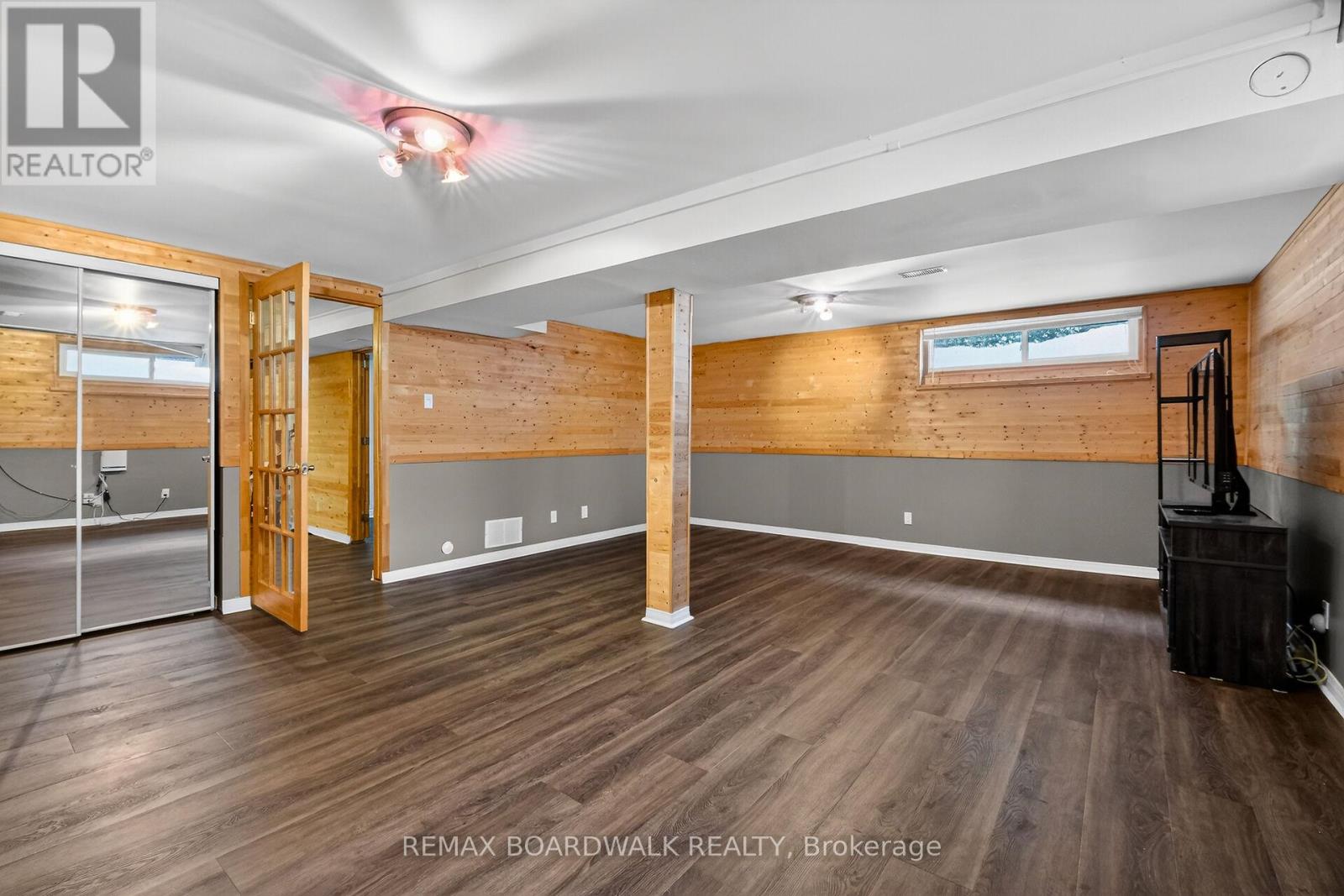 2462 Tupper Avenue, Ottawa, Ontario  K1G 1G7 - Photo 38 - X12822906