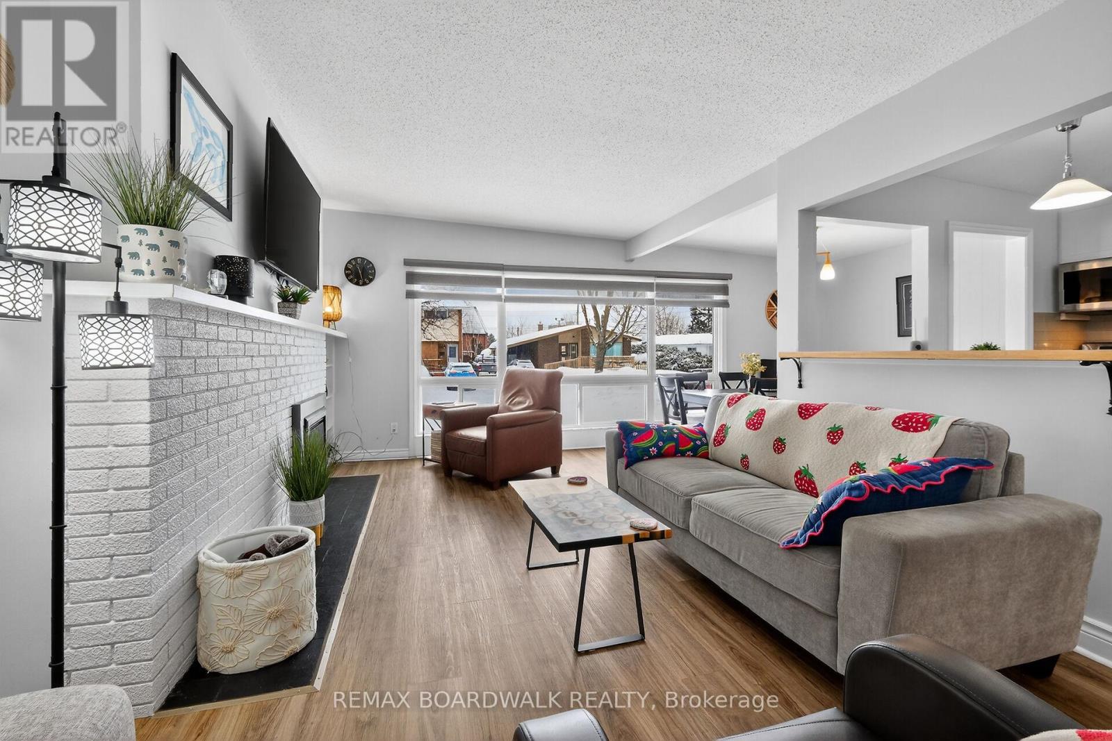 2462 Tupper Avenue, Ottawa, Ontario  K1G 1G7 - Photo 9 - X12822906