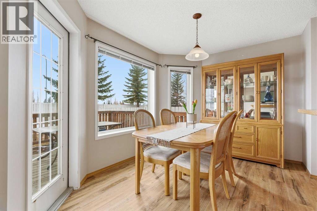 105 Douglas Ridge Circle Se, Calgary, Alberta  T2Z 3B7 - Photo 14 - A2289309