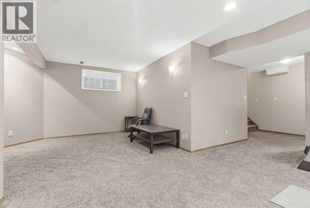 105 Douglas Ridge Circle Se, Calgary, Alberta  T2Z 3B7 - Photo 29 - A2289309