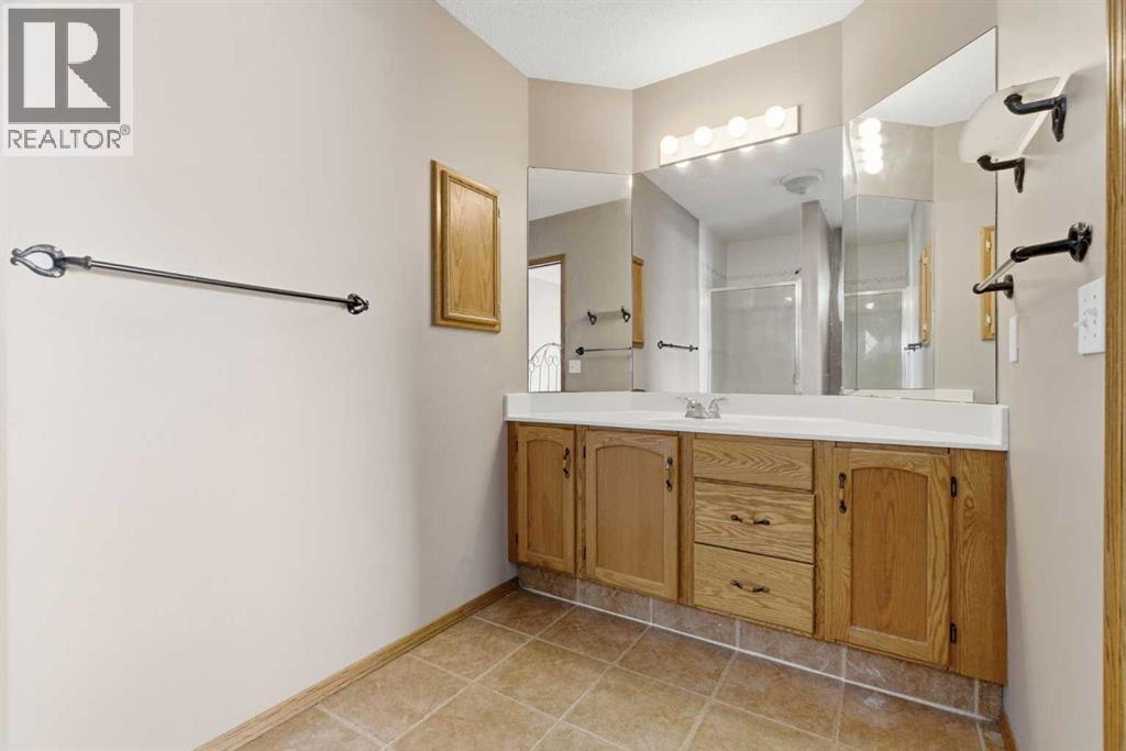 105 Douglas Ridge Circle Se, Calgary, Alberta  T2Z 3B7 - Photo 22 - A2289309