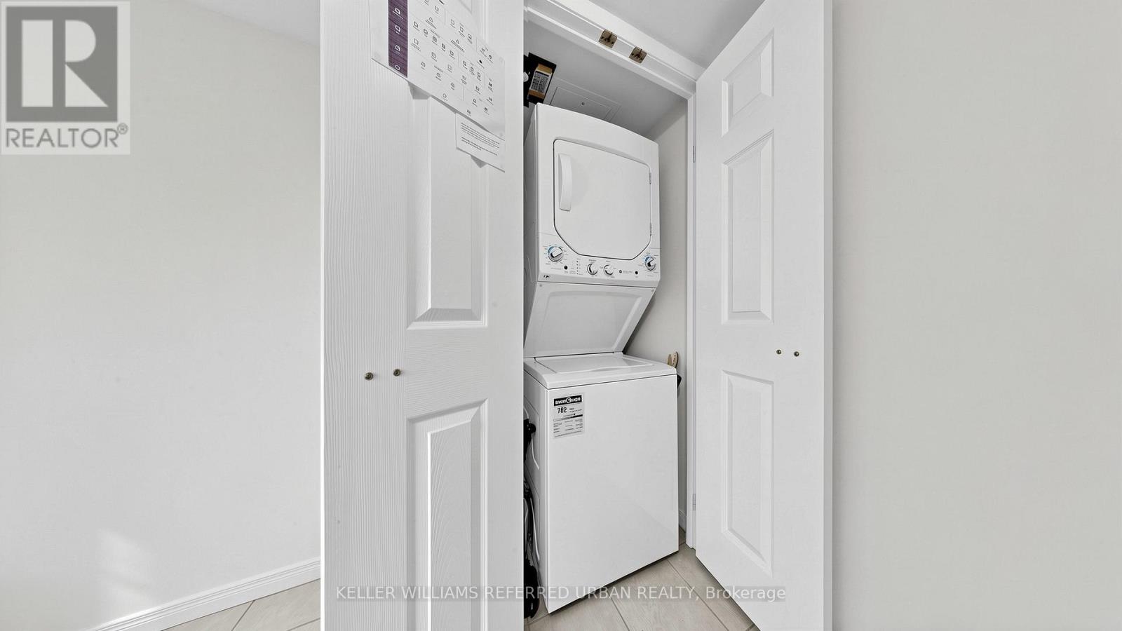 614 - 120 Dallimore Circle, Toronto, Ontario M3C 4J1 - Photo 23 - C12971190