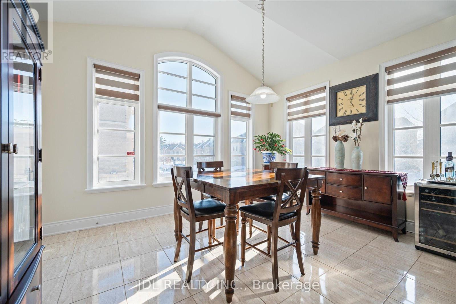 62 Silver Sterling Crescent, Vaughan, Ontario  L4H 4C5 - Photo 16 - N12842272