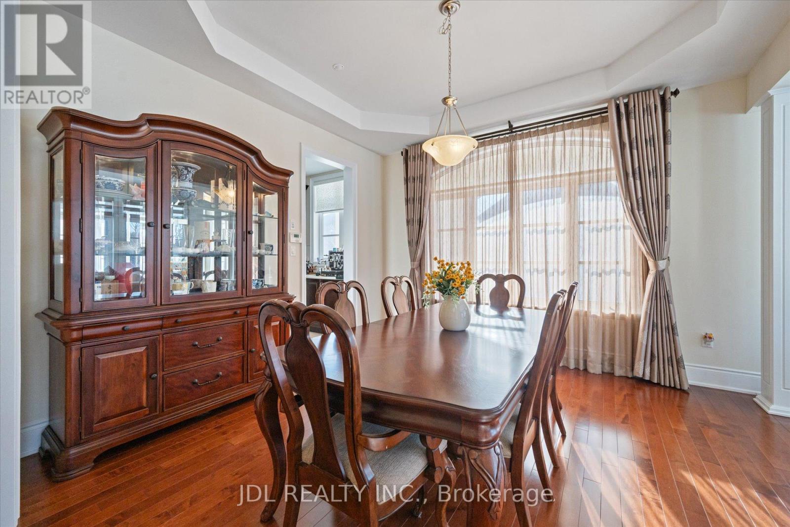 62 Silver Sterling Crescent, Vaughan, Ontario  L4H 4C5 - Photo 9 - N12842272