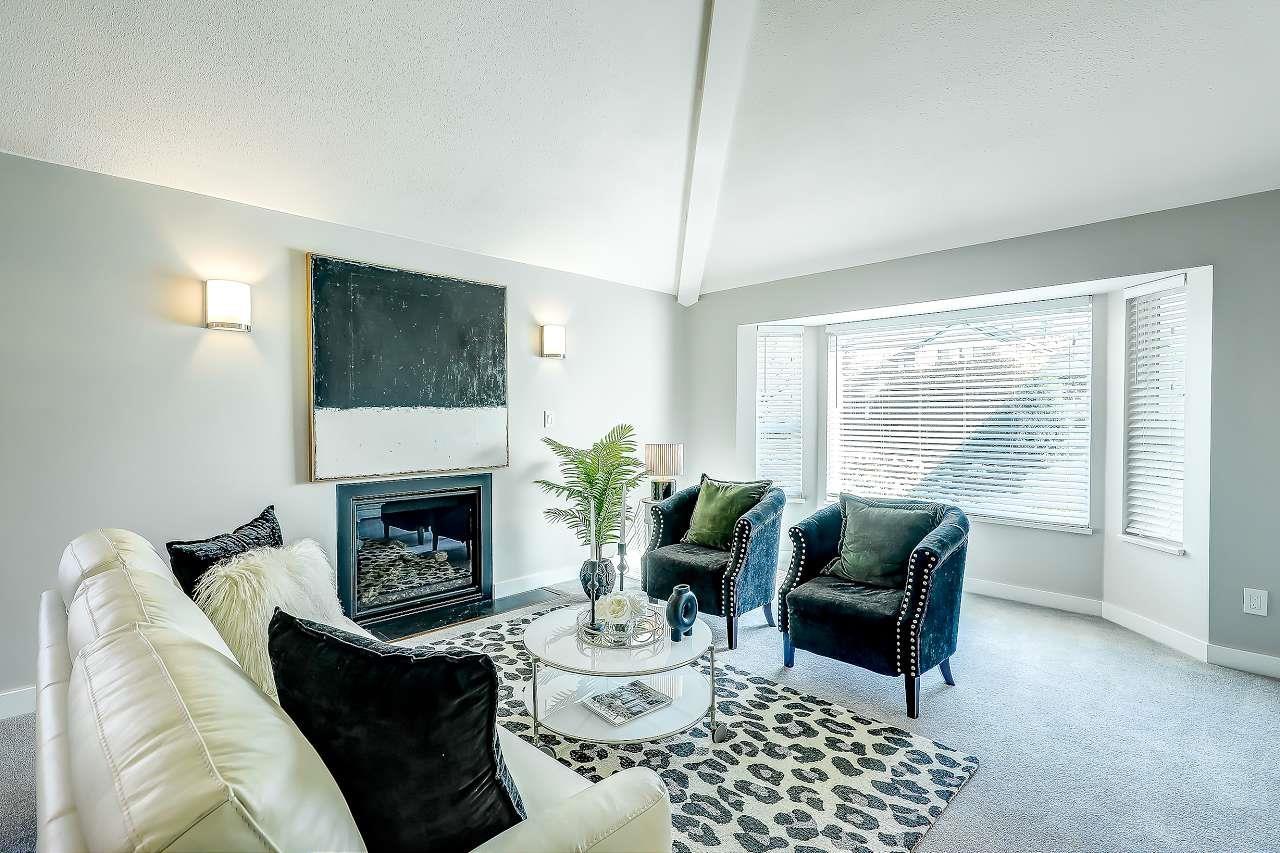 16529 85th Avenue, Surrey, British Columbia  V4N 3H2 - Photo 4 - R3108847