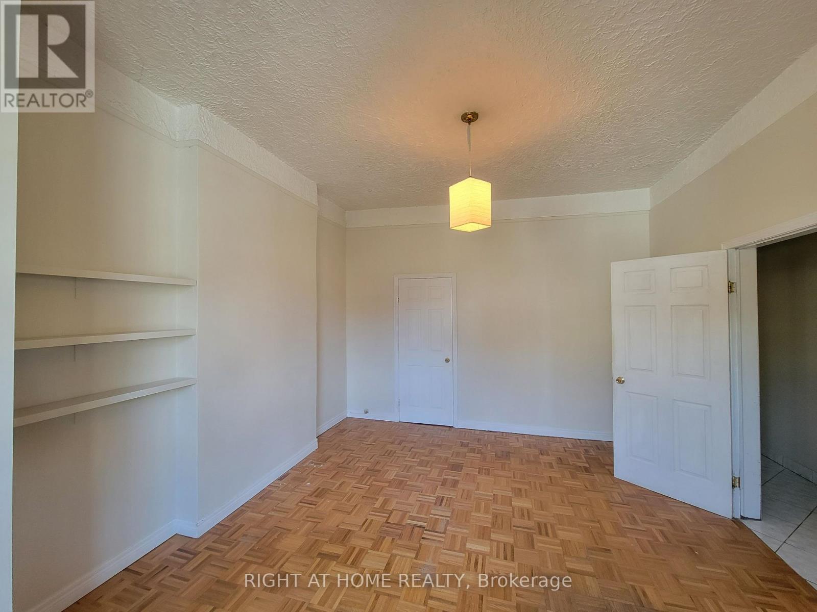 Main - 66 Gladstone Avenue, Toronto, Ontario  M6J 3K8 - Photo 9 - C12988542