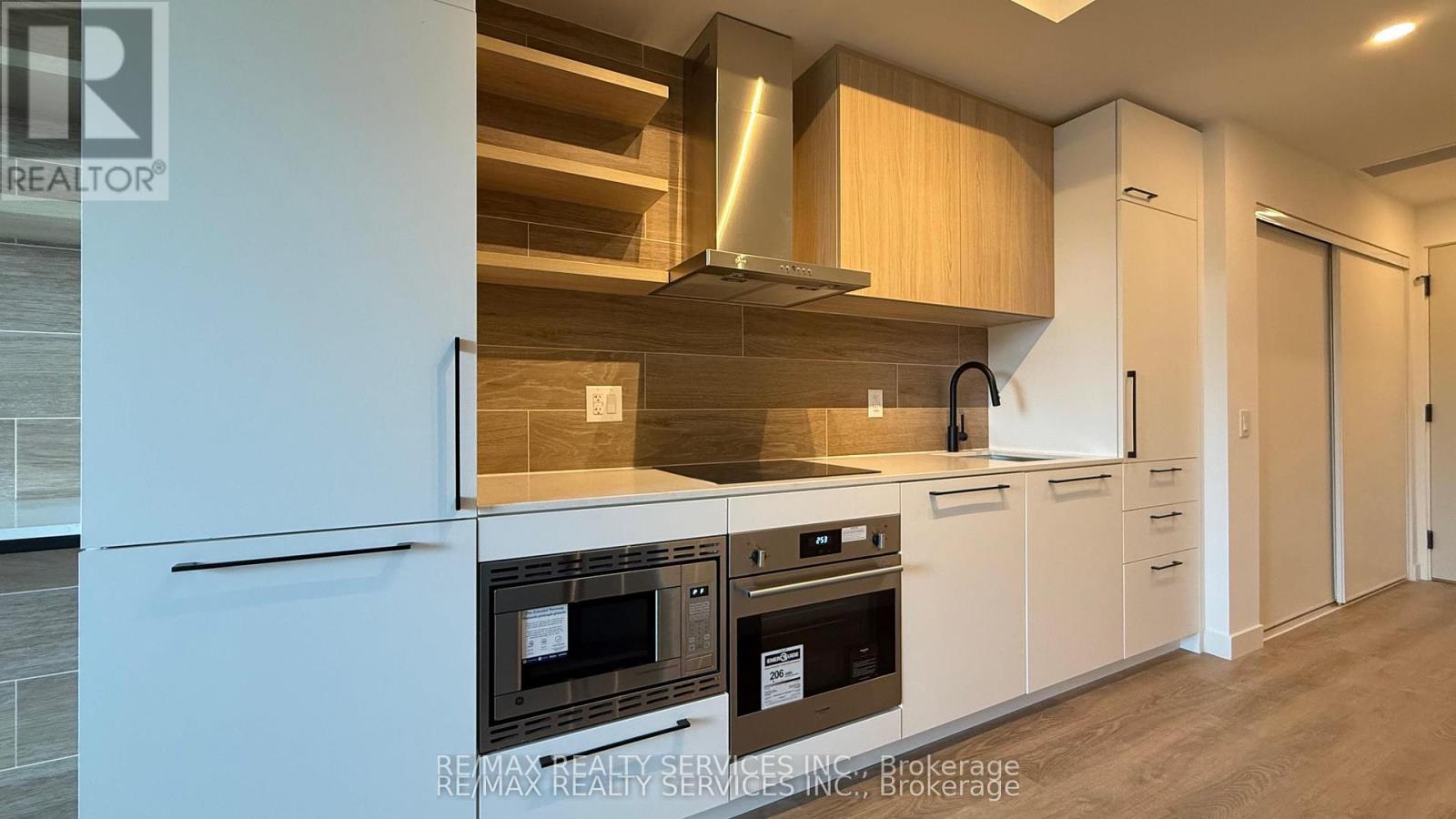432 - 1050 Eastern Avenue, Toronto, Ontario M4L 0B7 - Photo 13 - E12988526