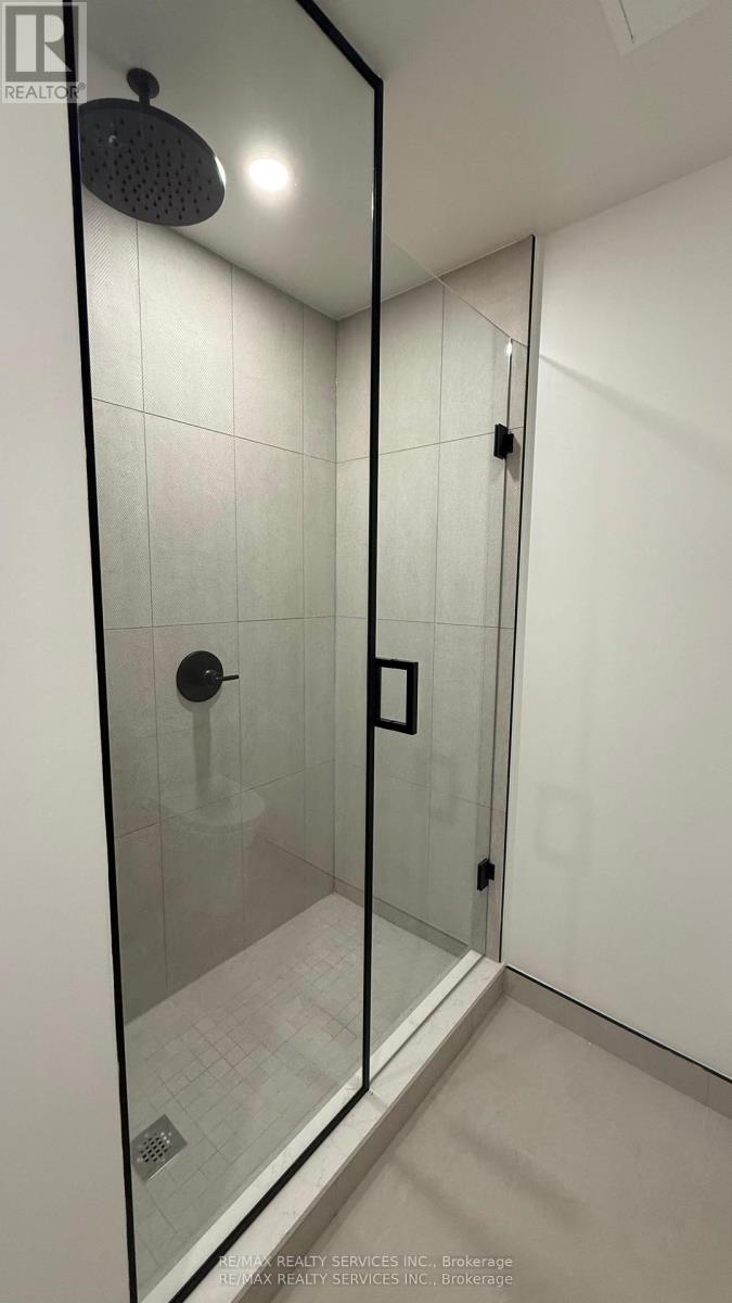 432 - 1050 Eastern Avenue, Toronto, Ontario M4L 0B7 - Photo 21 - E12988526