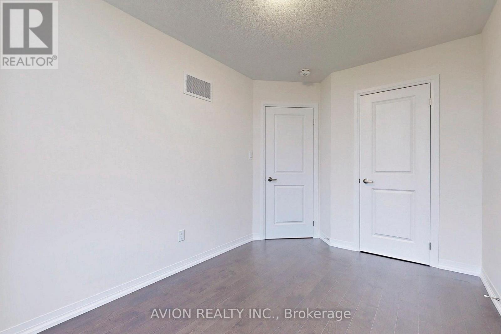 9 Sissons Way, Markham, Ontario  L6B 0S1 - Photo 8 - N12988514