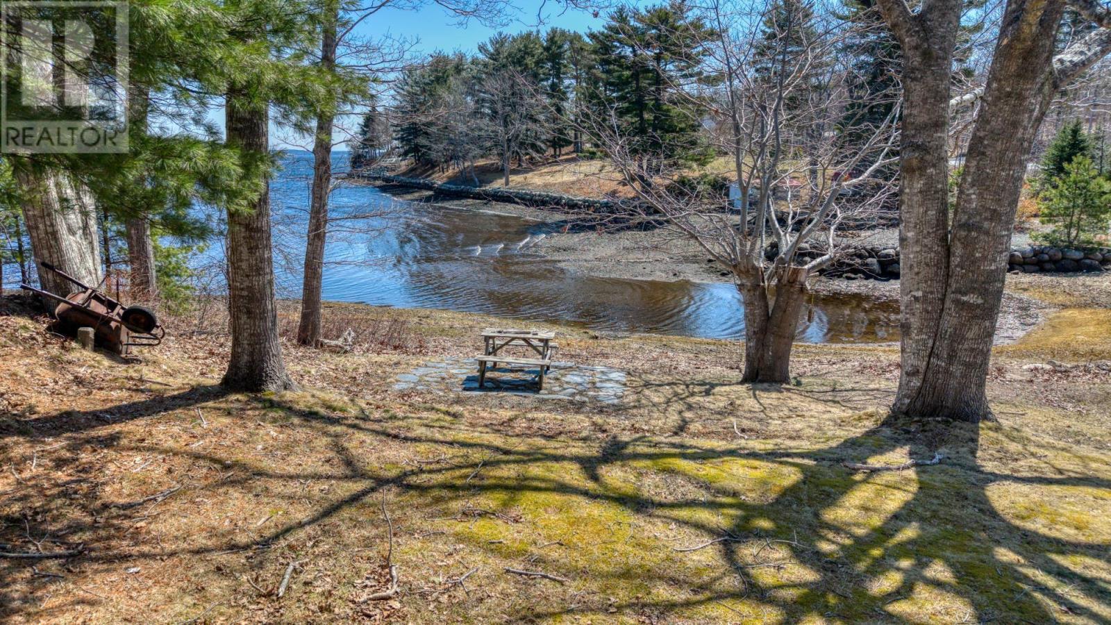 1915 Highway 331, pleasantville, Nova Scotia