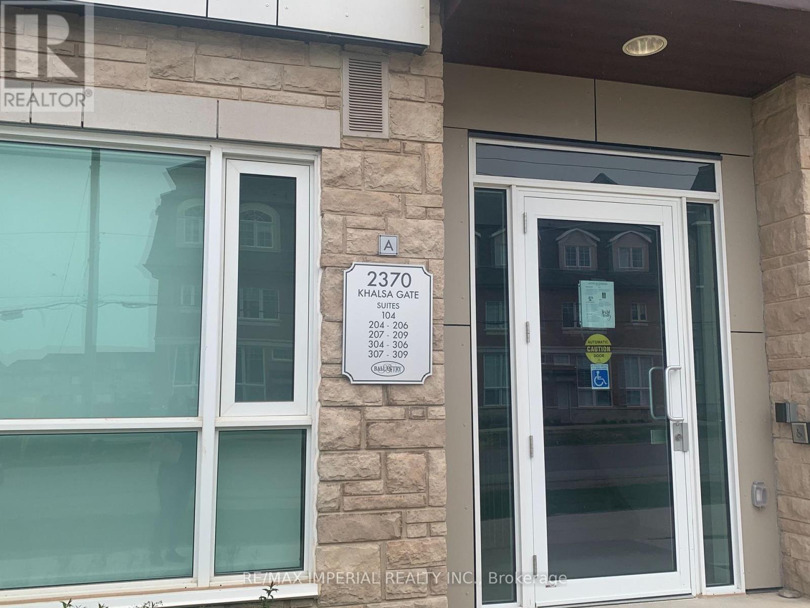 305 - 2370 KHALSA GATE, Oakville, Ontario