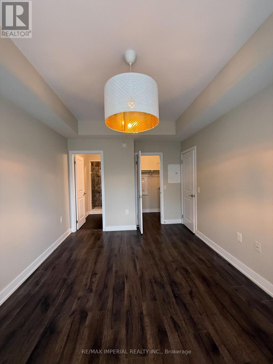 305 - 2370 Khalsa Gate, Oakville, Ontario  L6M 1P5 - Photo 12 - W12988516