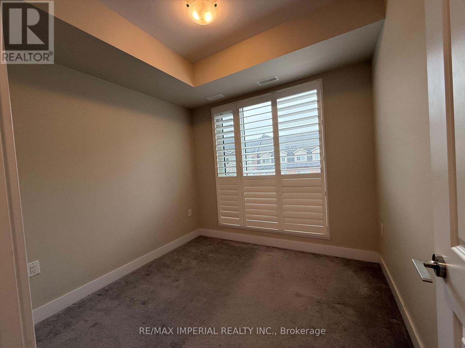 305 - 2370 Khalsa Gate, Oakville, Ontario  L6M 1P5 - Photo 14 - W12988516