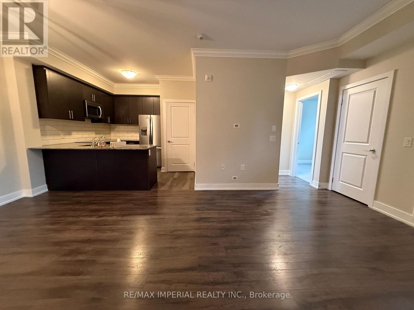 305 - 2370 Khalsa Gate, Oakville, Ontario  L6M 1P5 - Photo 6 - W12988516