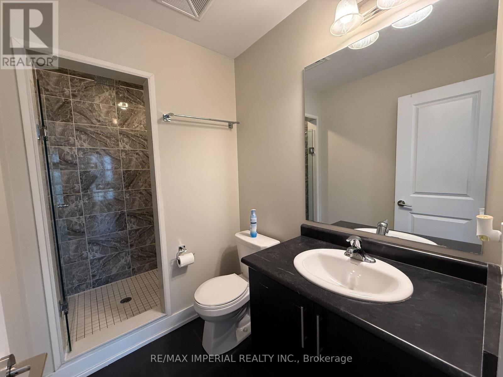 305 - 2370 Khalsa Gate, Oakville, Ontario  L6M 1P5 - Photo 8 - W12988516