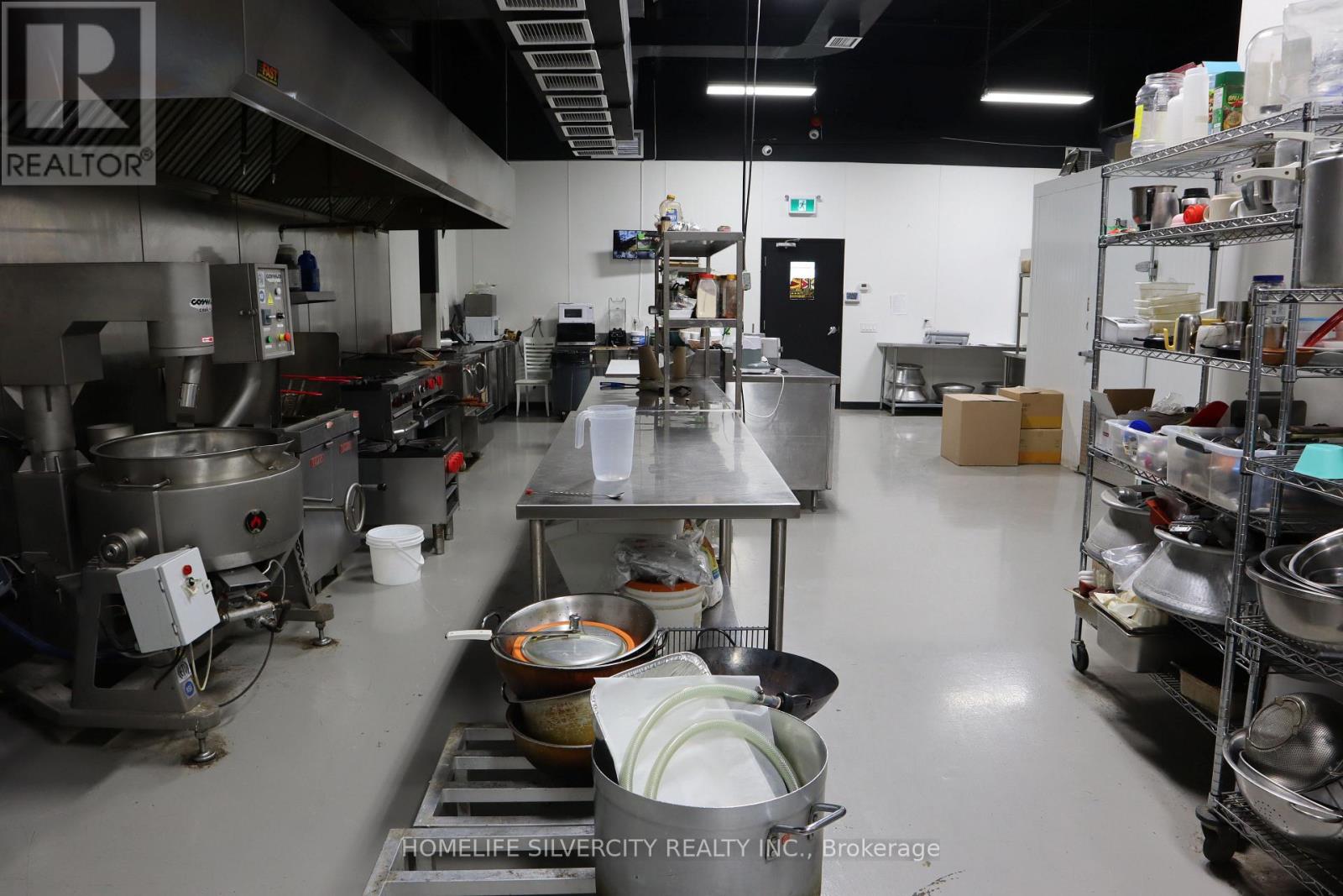 37-38 - 71 West Drive, Brampton, Ontario  L6T 2J6 - Photo 13 - W12988534