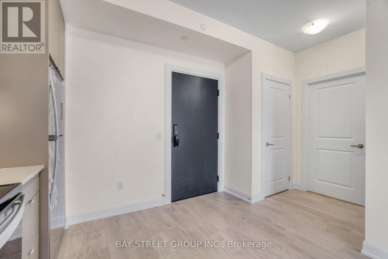 1013 - 3220 William Coltson Avenue, Oakville, Ontario  L6H 7X9 - Photo 12 - W12988536