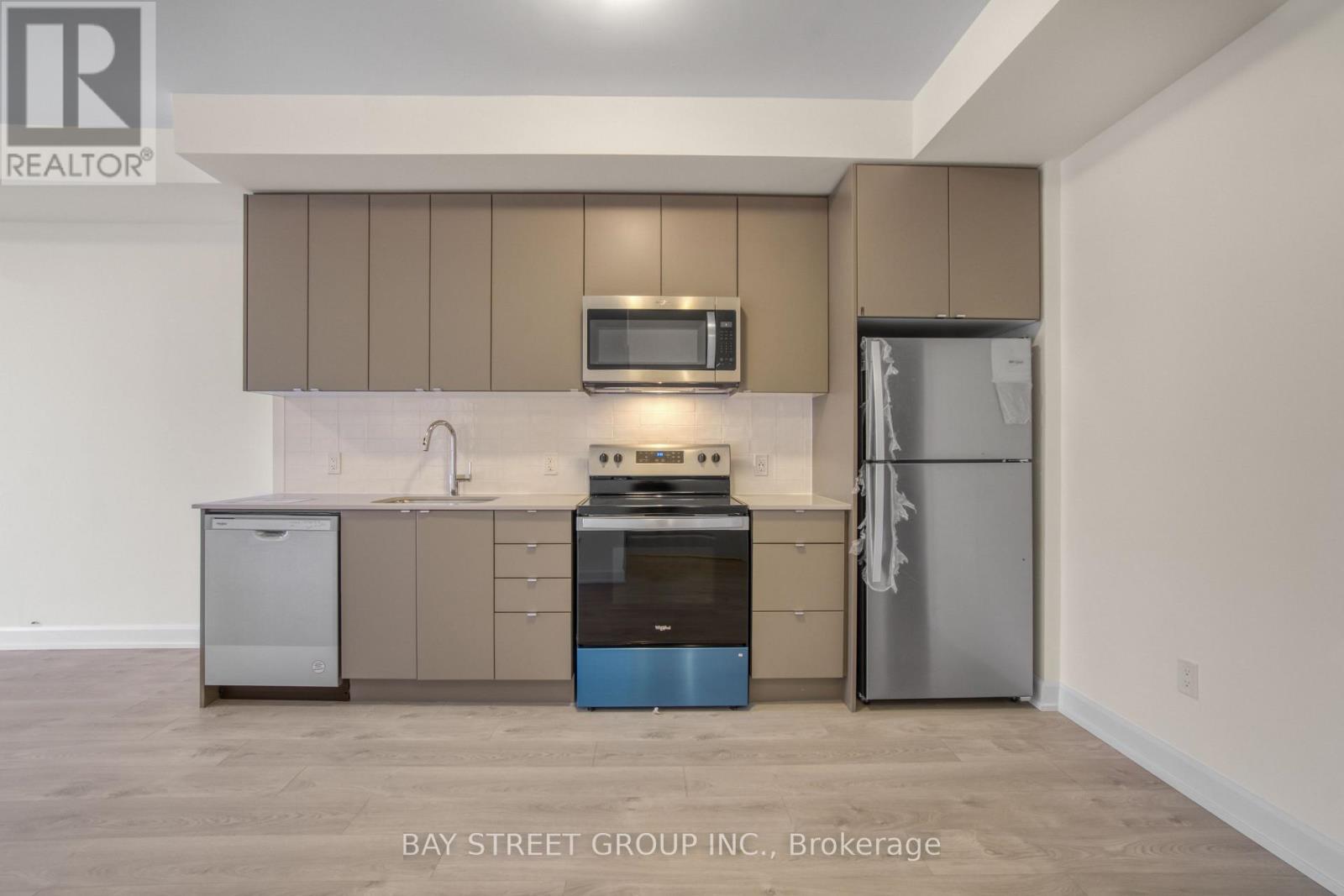 1013 - 3220 William Coltson Avenue, Oakville, Ontario  L6H 7X9 - Photo 13 - W12988536