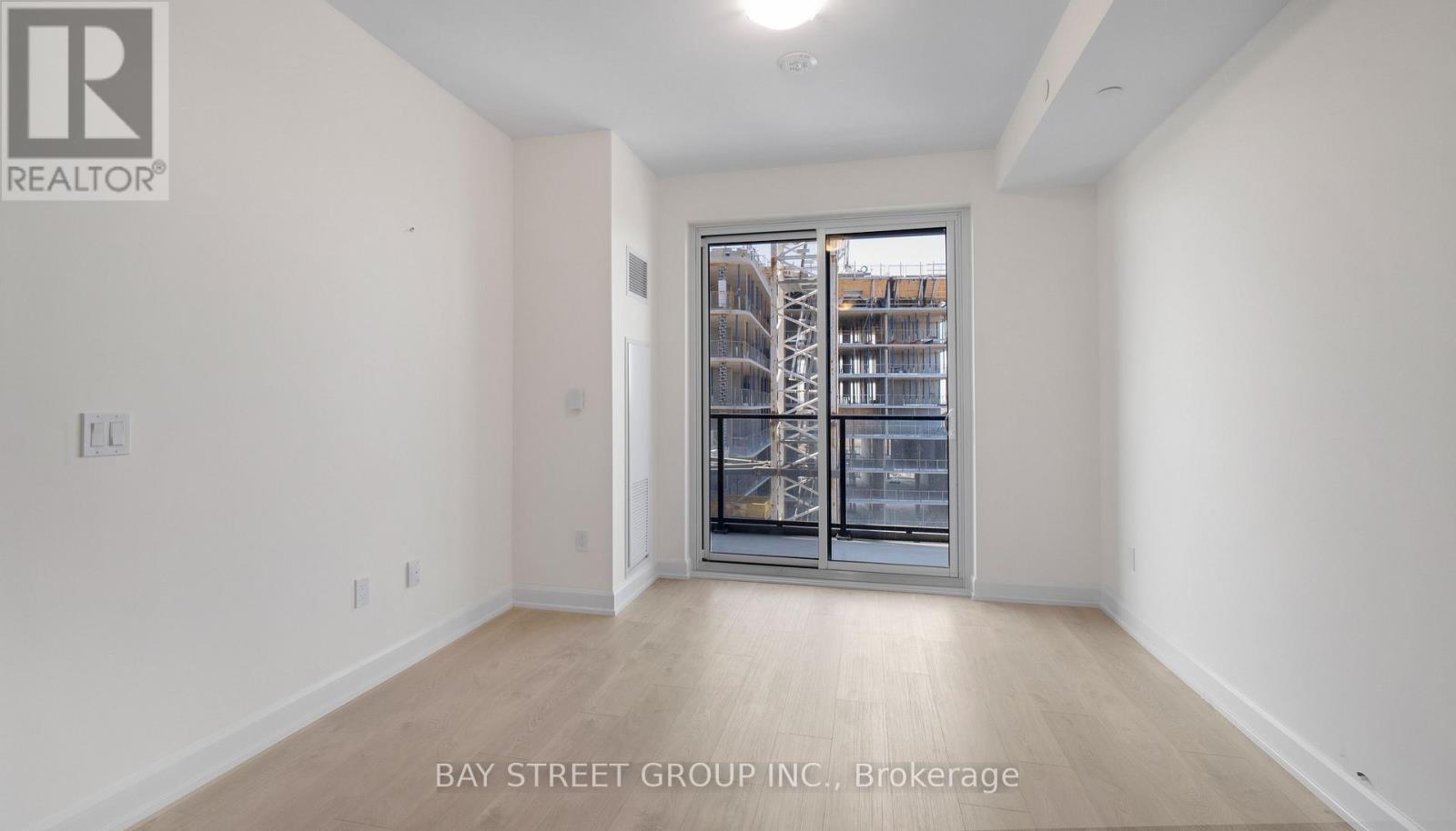 1013 - 3220 William Coltson Avenue, Oakville, Ontario  L6H 7X9 - Photo 19 - W12988536