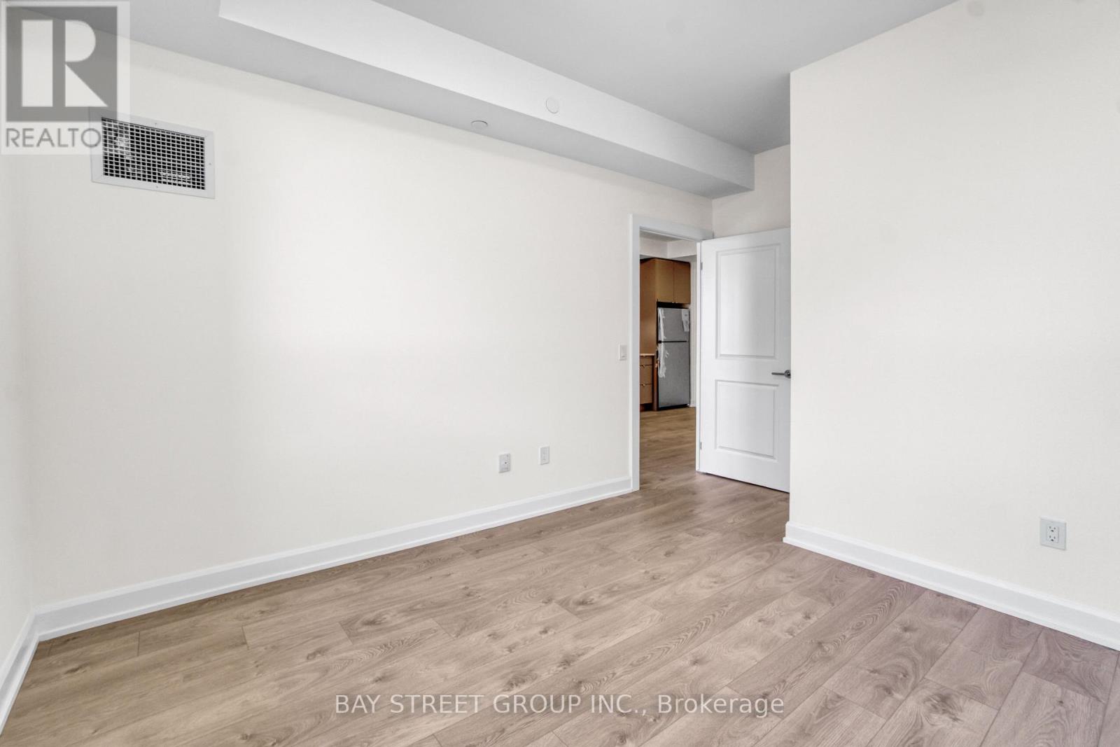 1013 - 3220 William Coltson Avenue, Oakville, Ontario  L6H 7X9 - Photo 23 - W12988536