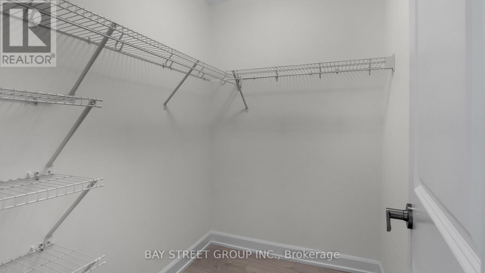 1013 - 3220 William Coltson Avenue, Oakville, Ontario  L6H 7X9 - Photo 24 - W12988536