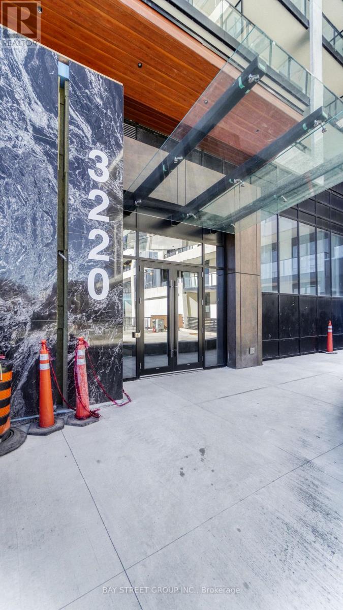 1013 - 3220 William Coltson Avenue, Oakville, Ontario  L6H 7X9 - Photo 3 - W12988536