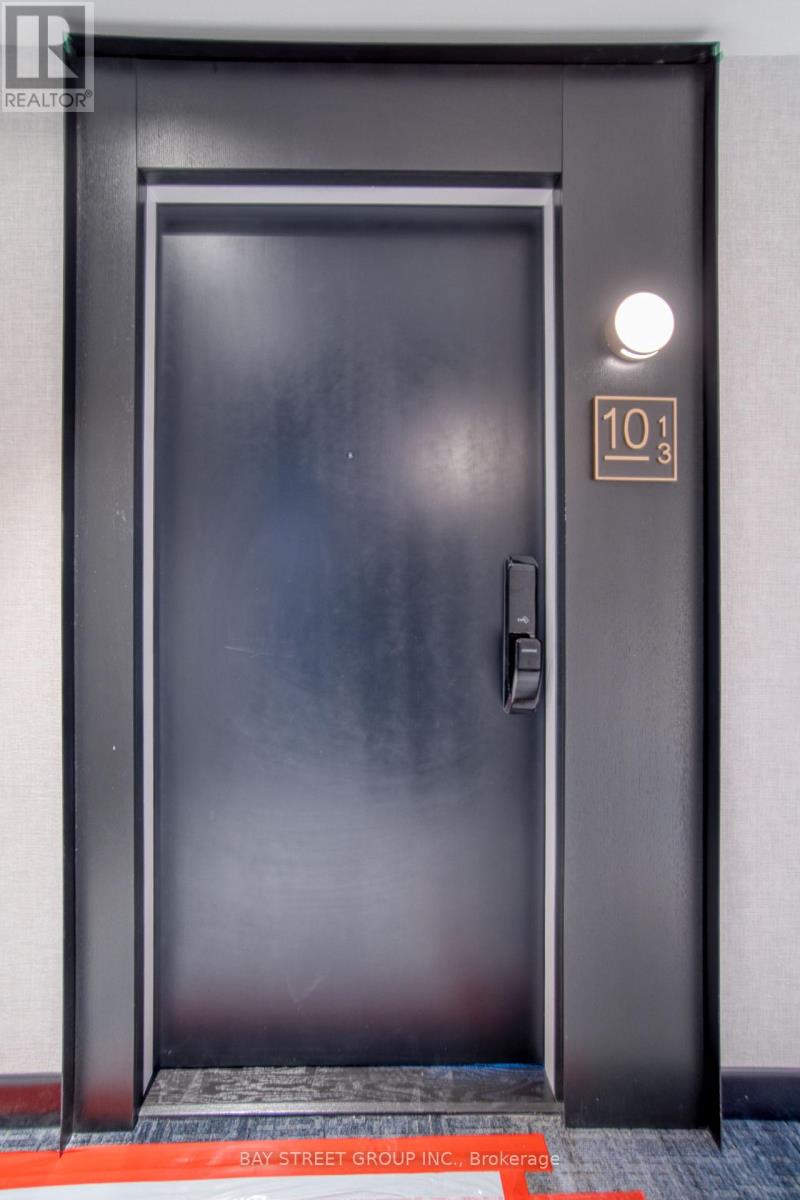 1013 - 3220 William Coltson Avenue, Oakville, Ontario  L6H 7X9 - Photo 9 - W12988536