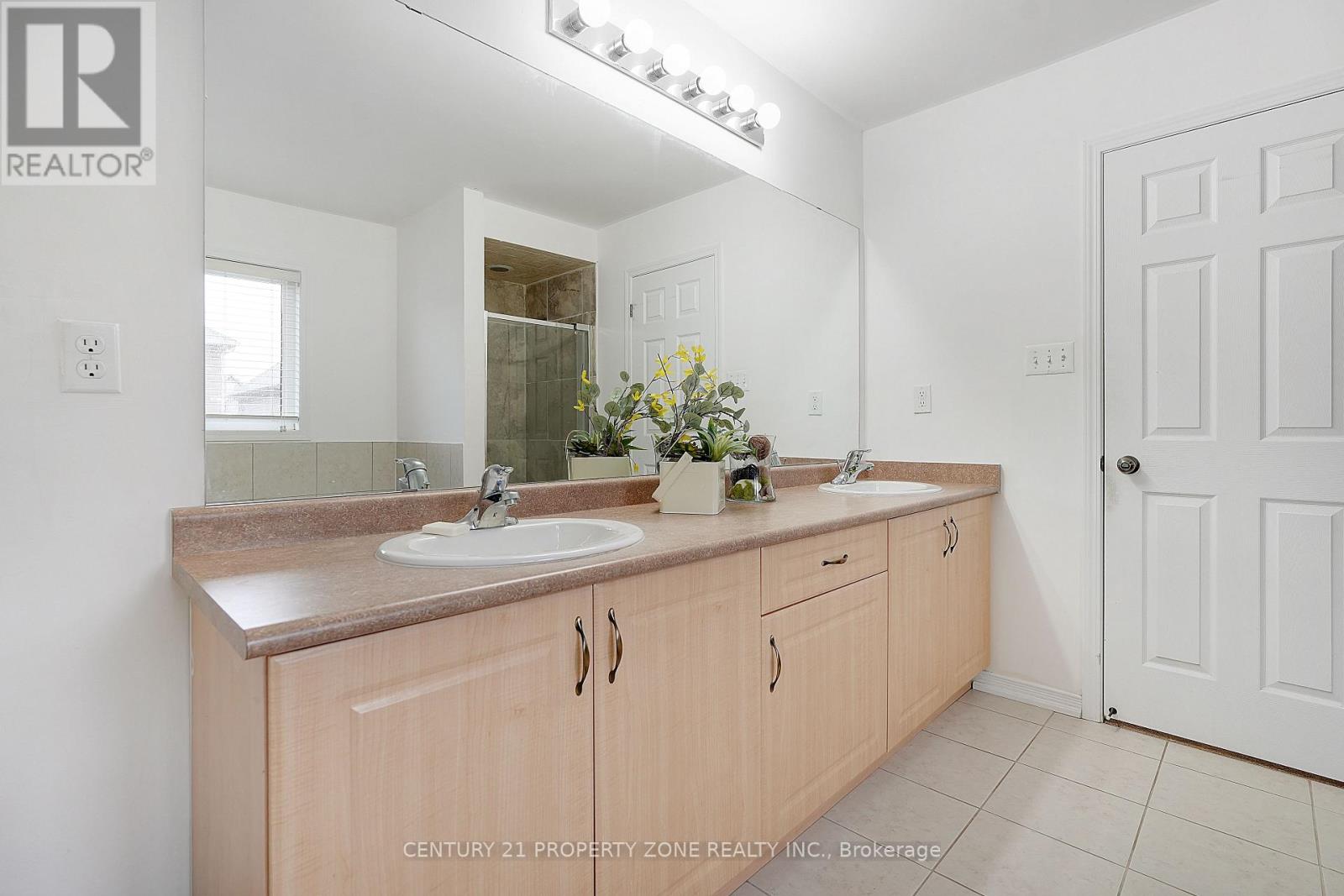 36 Cleghorn Drive, Hamilton, Ontario  L0R 1C0 - Photo 24 - X12988528