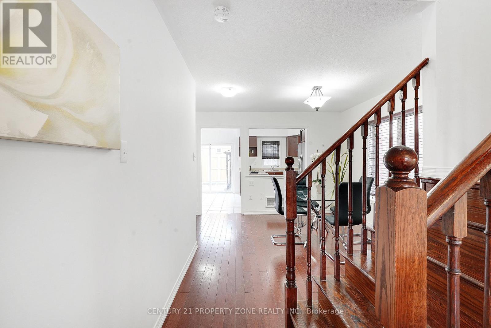 36 Cleghorn Drive, Hamilton, Ontario  L0R 1C0 - Photo 7 - X12988528