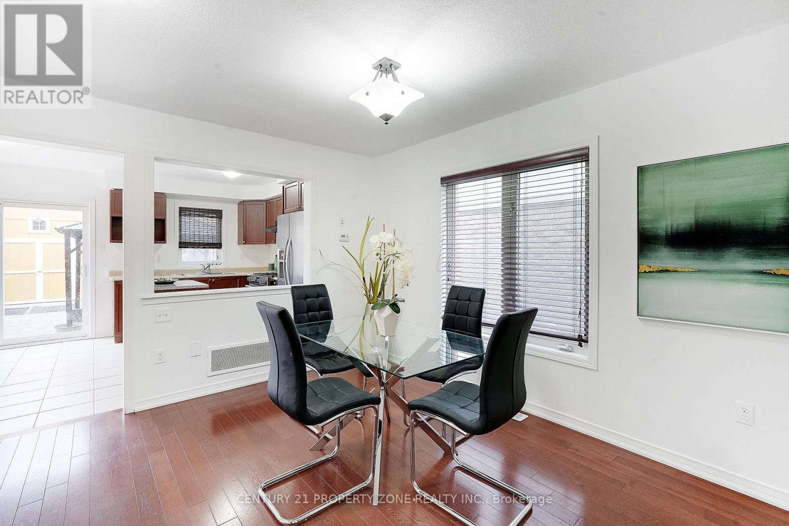 36 Cleghorn Drive, Hamilton, Ontario  L0R 1C0 - Photo 8 - X12988528